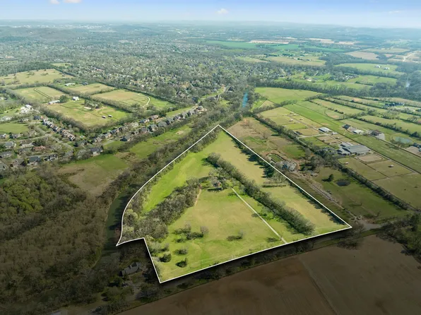 1519 Old Hillsboro Rd, Franklin, TN 37069