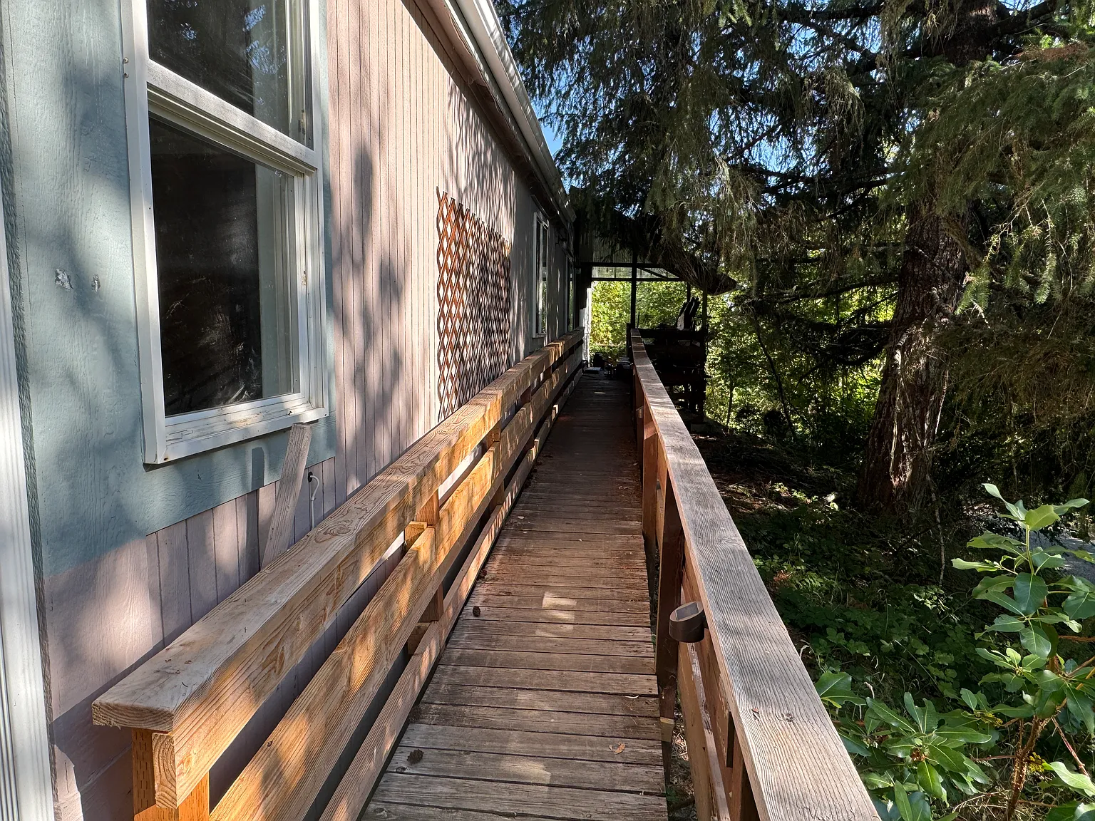 3 bed, 1742 sqft, $2,400 — Photo 3