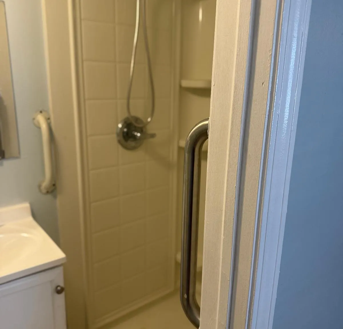 1132 Wolf Street - 1 — Photo 2