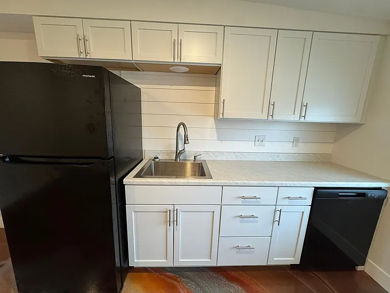 Library Place Apartments — Photo 103