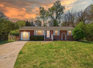 219 Goode Dr, Newport News, VA 23602
