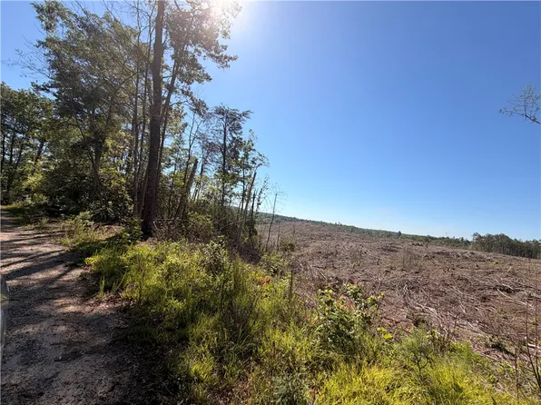 309 Knox Creek Rd, Tamassee, SC 29686