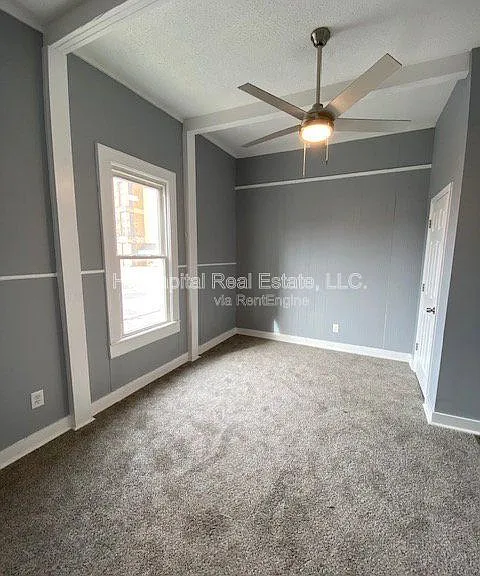 408 W Clay St — Photo 11