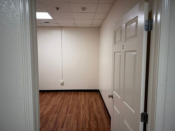 2nd image of 431 Devonia St #44