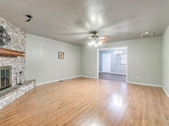 4th image of 501 Conestoga Dr