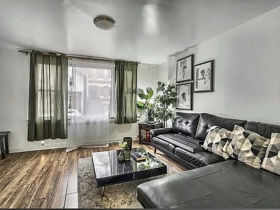 3rd image of 1624 S Throop St #1