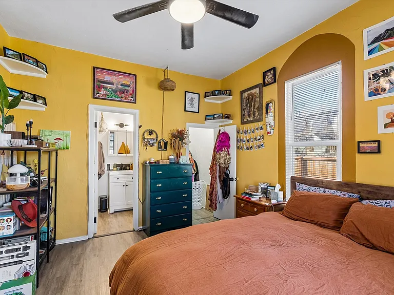 1843 Grove St #1-A — Photo 10