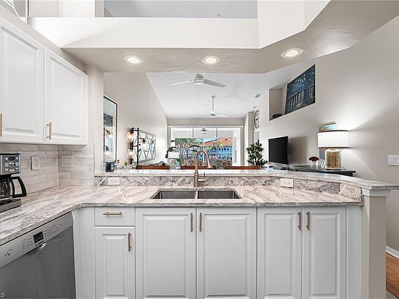 3rd image of 7564 Silver Trumpet LN #202