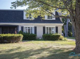 3925 Hillandale Rd, Toledo, OH 43606