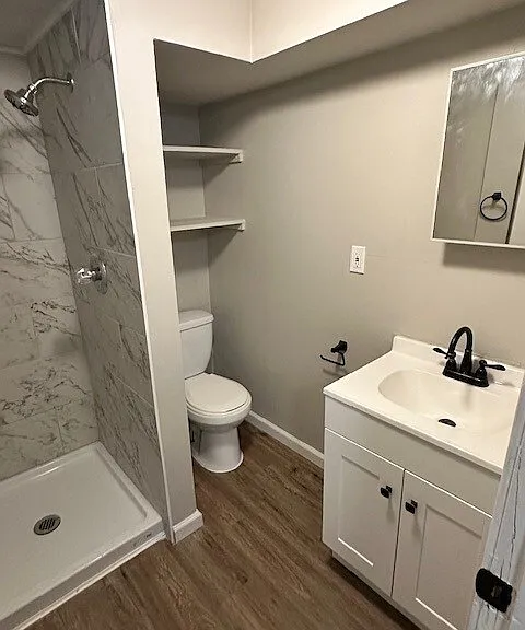 308 E Walnut St — Photo 16