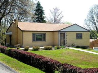 25 Kenridge Dr, Mc Kees Rocks, PA 15136