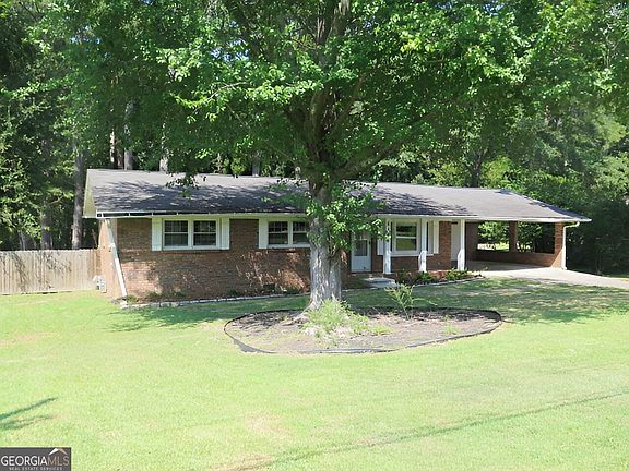 2nd image of 2455 Thornton Dr
