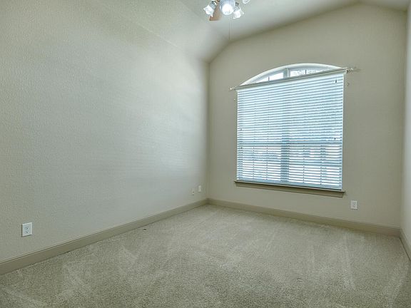 4th image of 132 Emory Fields Dr