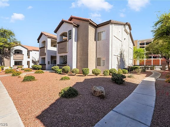 2nd image of 2615 W Gary Ave Unit 2040