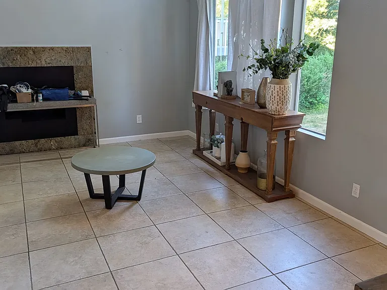 2025 SE 8th Dr — Photo 36