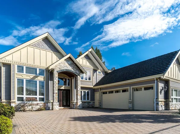 9028 Pinewell Cres, Richmond, BC V7A 2C5