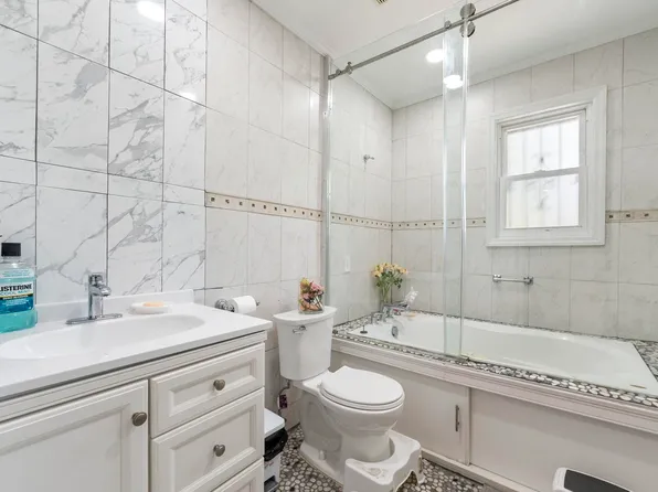 266 Fairmount Avenue image 13 of 15