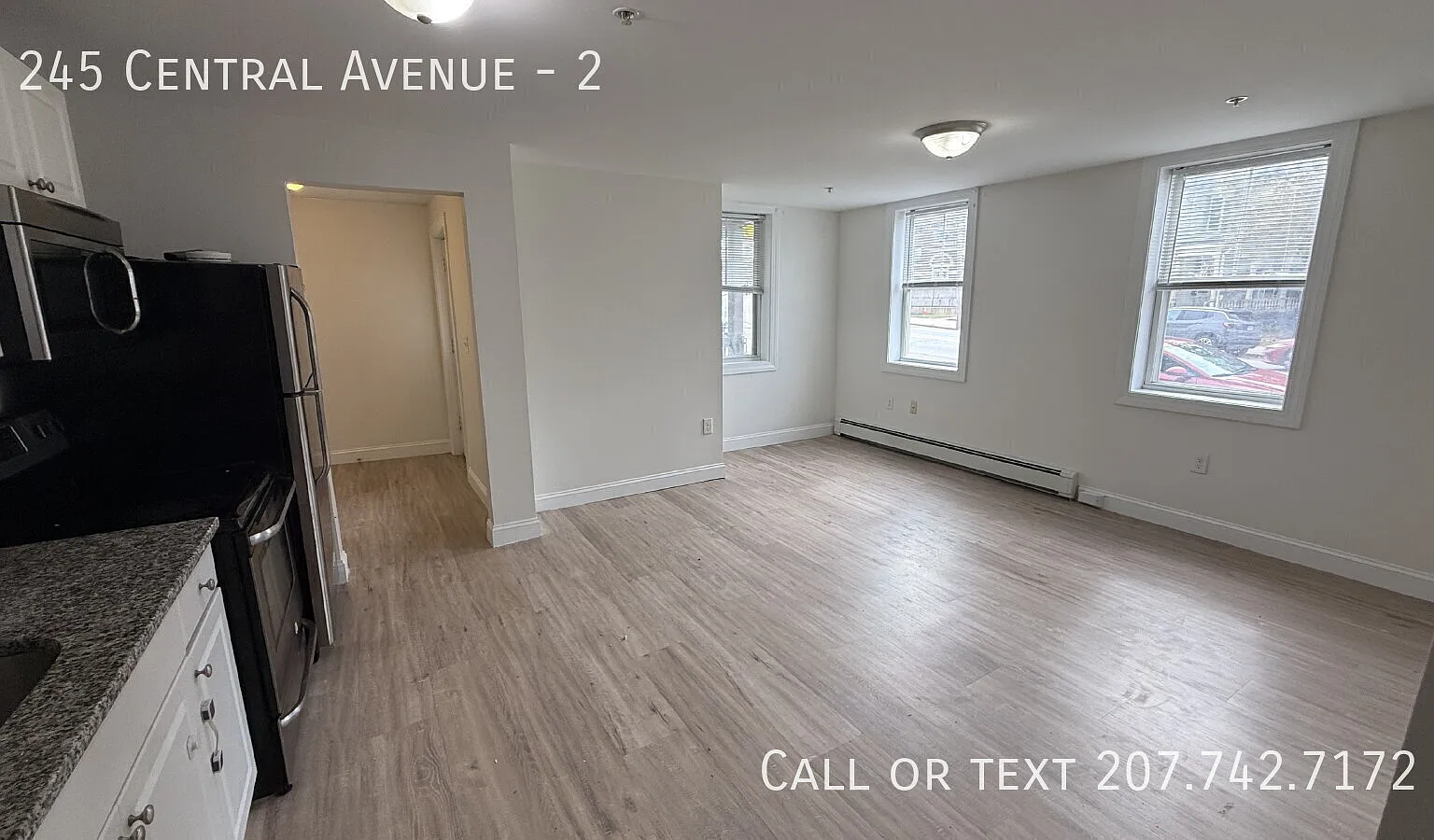 First Floor 2 Bedroom Apartment Heat Included! — Photo 3