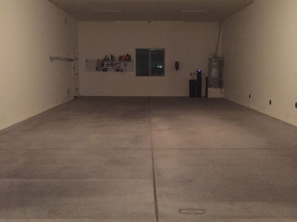 2nd image of 21992 E Tierra Grande Ct