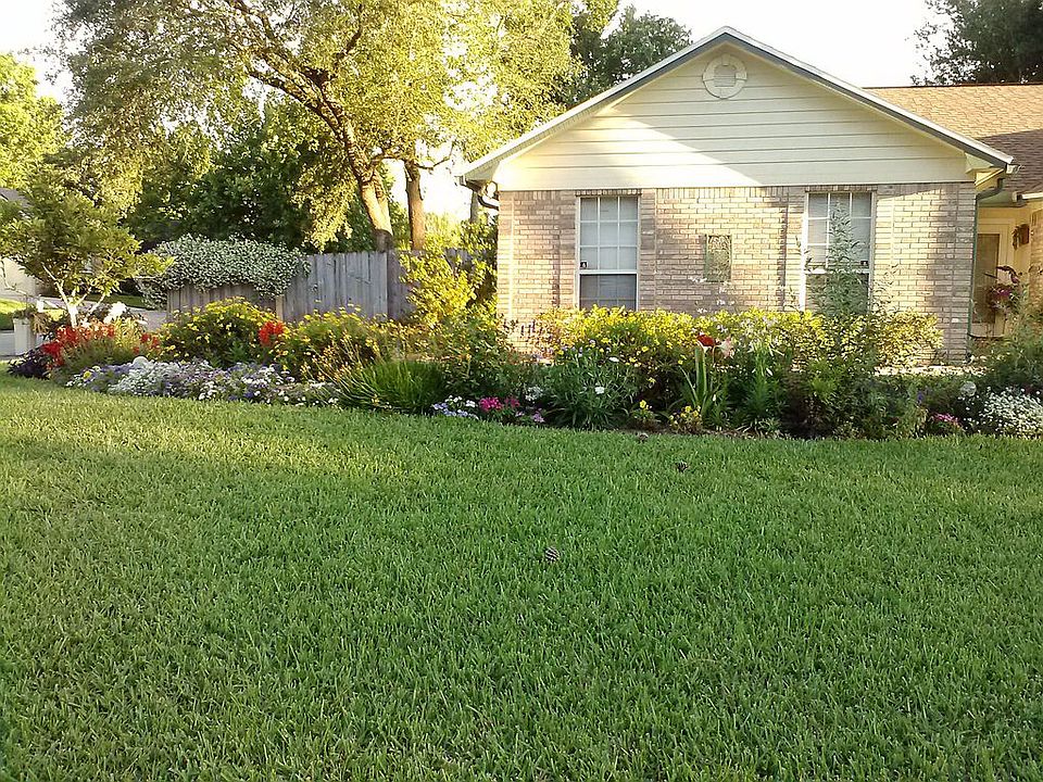 1st image of 8713 Goodbys Trace Ct
