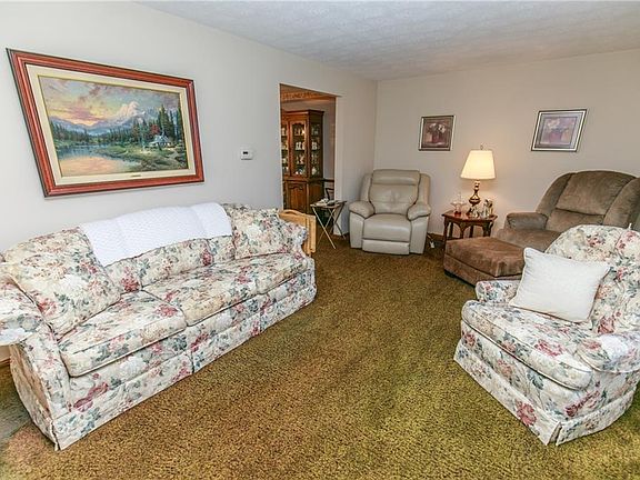 5th image of 7252 Langerford Dr