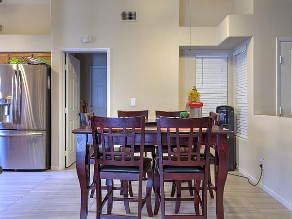 5th image of 105 Brazilnut Ct