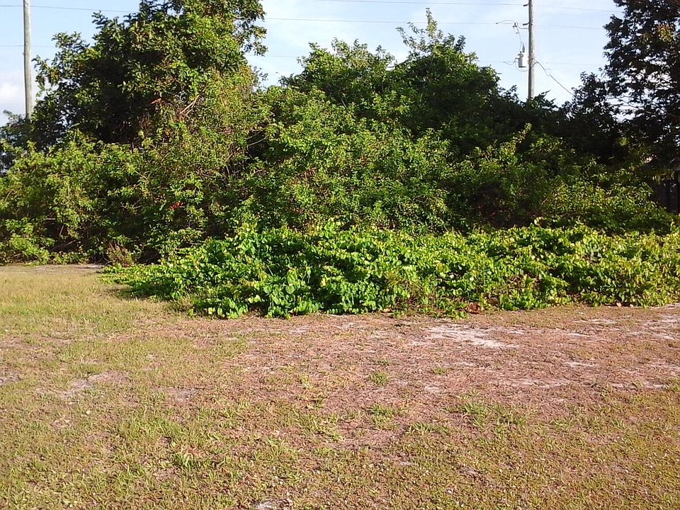 1st image of 306 Main Street