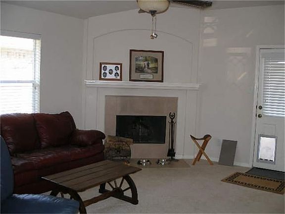 2nd image of 4023 Bentwood Dr