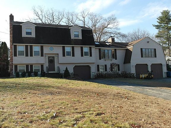 2nd image of 60 Mollie Dr