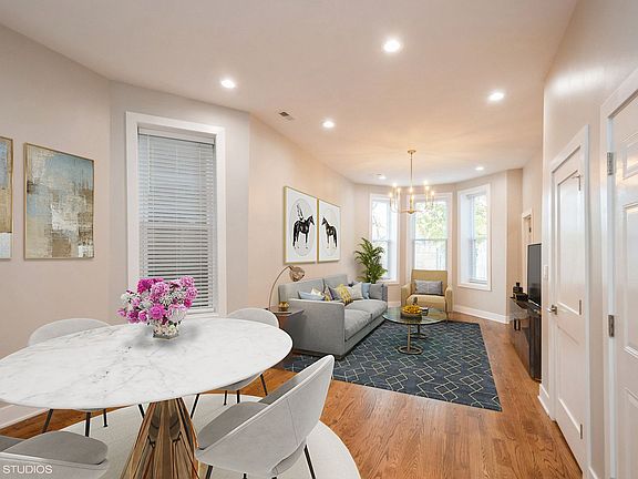 2nd image of 1113 N Winchester Ave #2