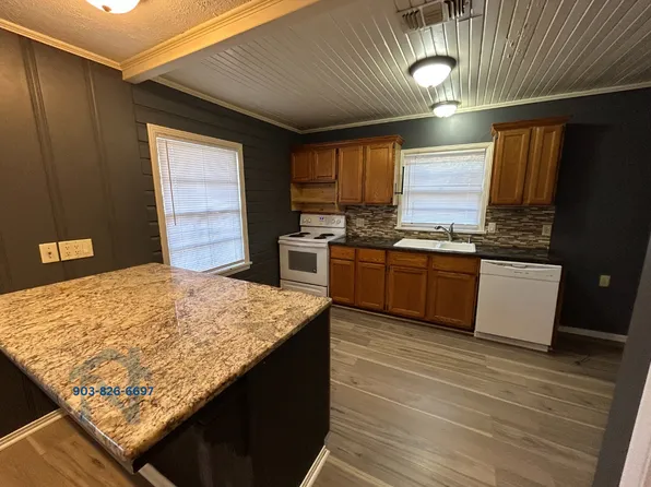 403 W 41st St, Texarkana, TX 75503