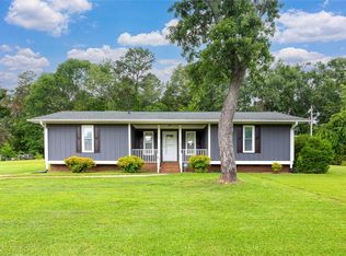 113 Wade Dr, Pickens, SC 29671