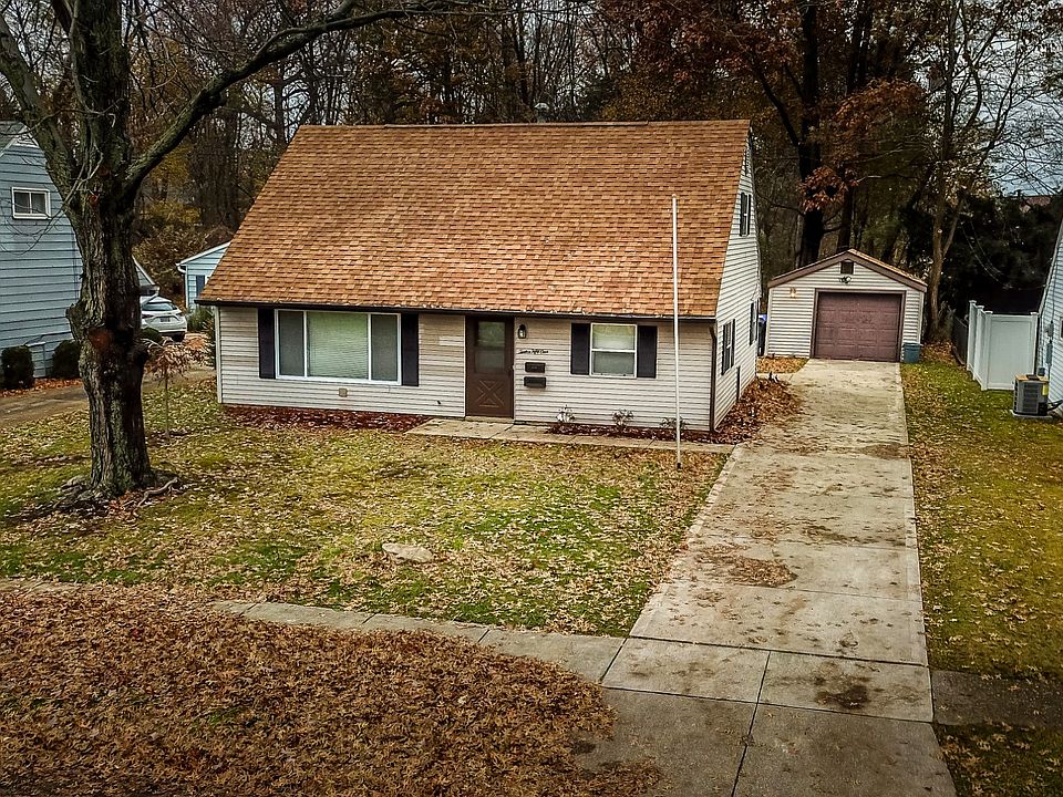 1st image of 1251 Center Ave
