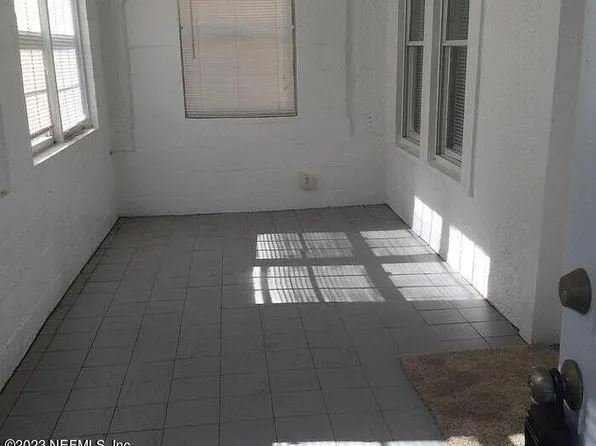 607 E 60TH Street, Jacksonville, FL 32208