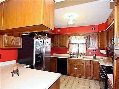 4th image of 6189 Brookshire Dr