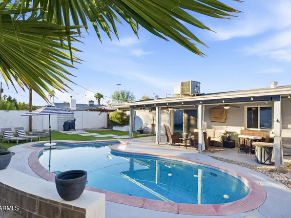 8449 E JACKRABBIT Road, Scottsdale, AZ 85250