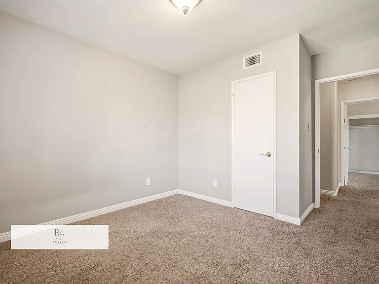 1225 W Glenmere St — Photo 17