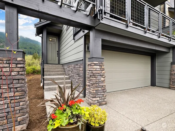 1202 Boulder Way SE #601, North Bend, WA 98045