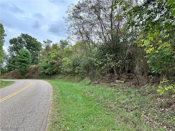 3275 Highland Ridge Rd, Lowell, OH 45744