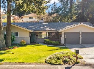 1151 Fordham Court, Fircrest, WA