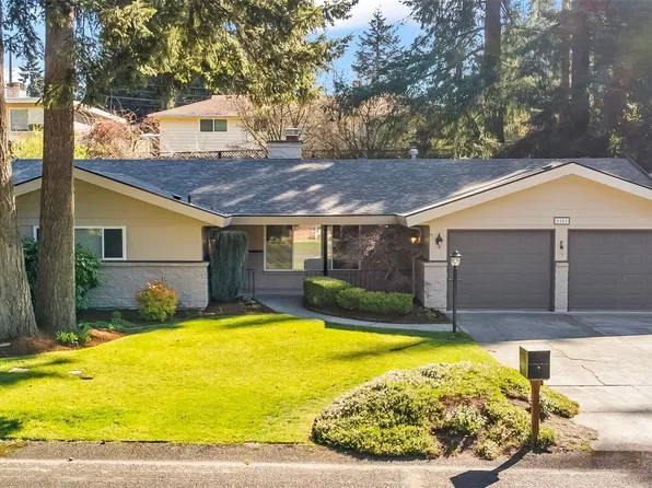 1151 Fordham Court, Fircrest, WA 98466