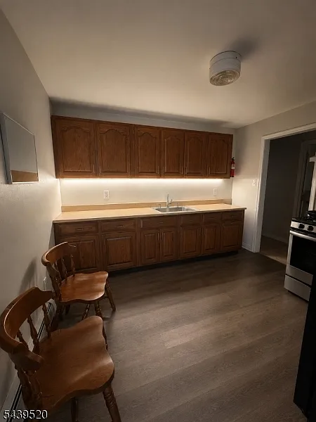 3 bed, 1.0 bath, $1,700 — Photo 1