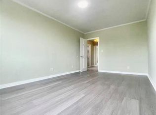 80-12 165th St Floor 3, Jamaica, NY 11432