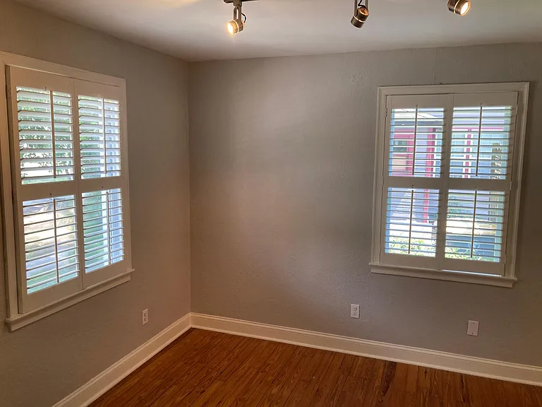 1710 Thacker Ave — Photo 8