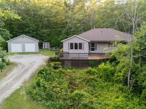 8276 County Road 27 Rd, Essa, ON L0L 2N2