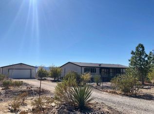 2221 Kittyhawk Dr, Pahrump, NV 89060