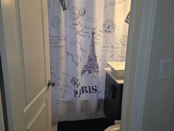 4th image of 3639 W 69th Pl