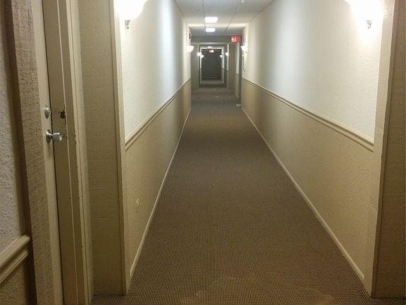 3rd image of 1205 N Sterling Ave Unit 103