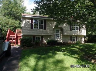38 Whitney St, Winchendon, MA 01475
