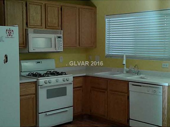 5th image of 4990 Volcanic Rock Ln